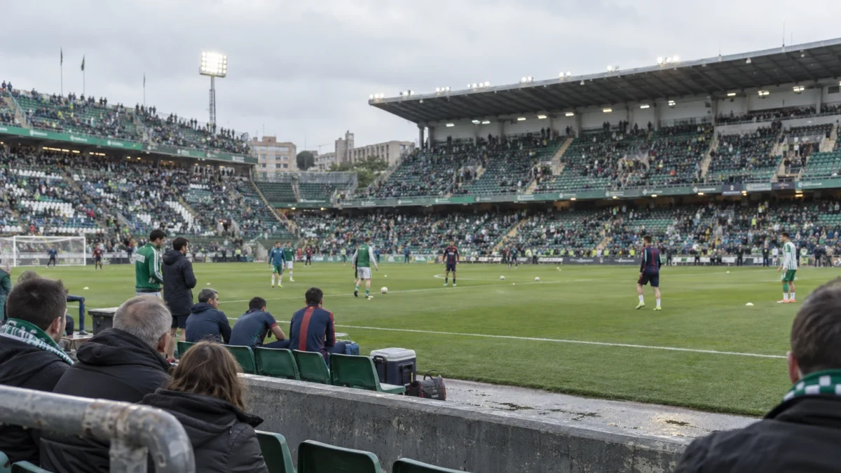 Betis tar emot serieledande Barcelona i La Liga
