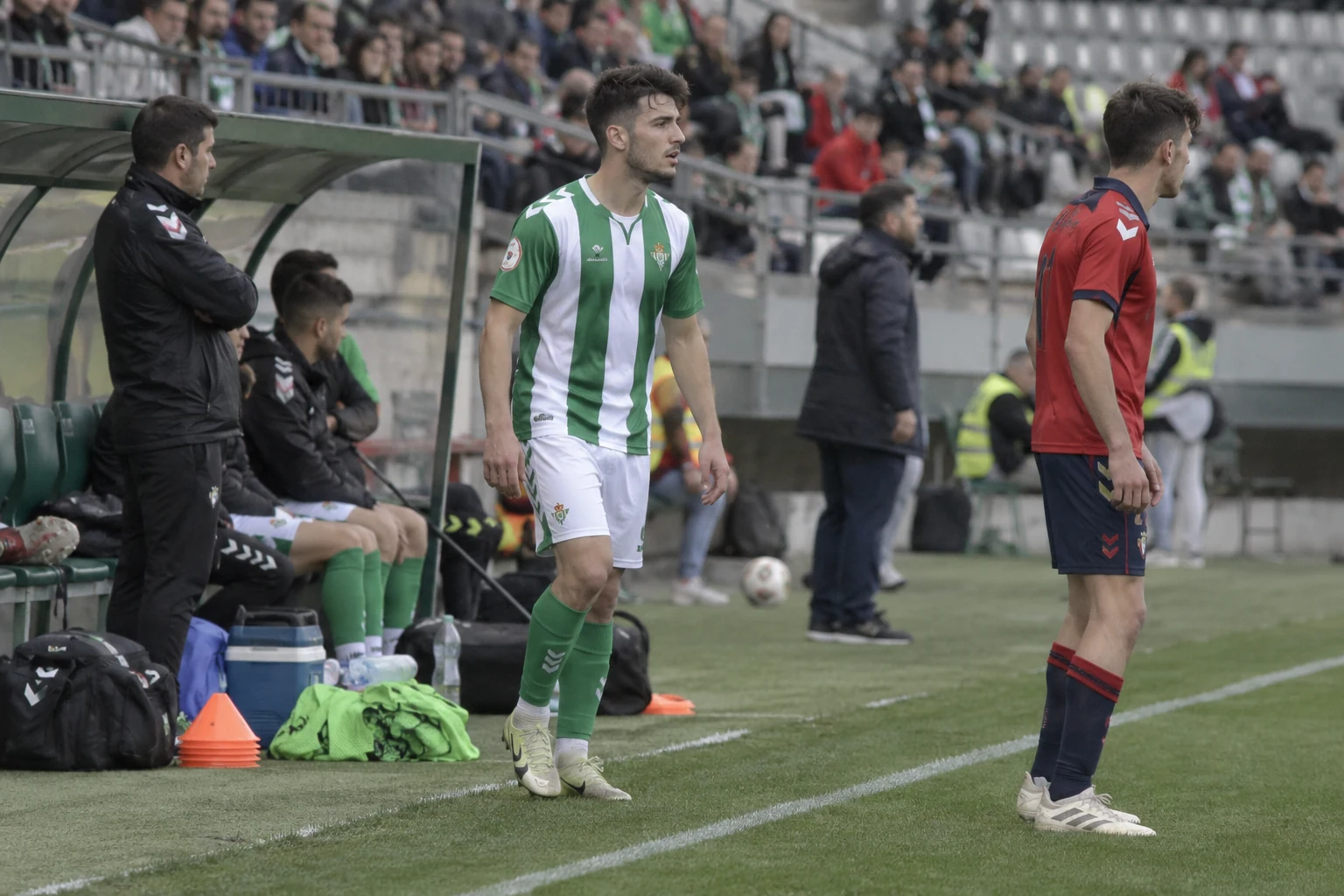 Real Betis upp som trea efter 5-2 mot Osasuna